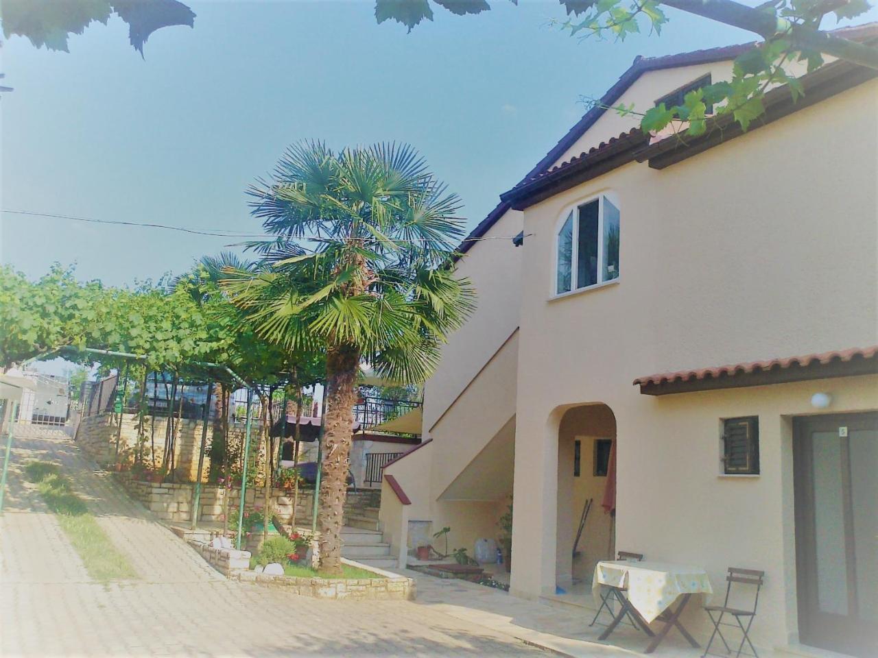 Apartments Folo Tar-Vabriga Екстер'єр фото