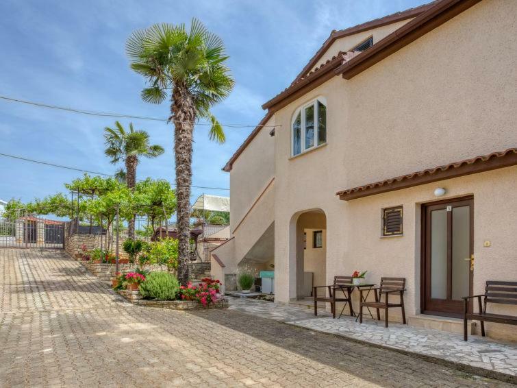Apartments Folo Tar-Vabriga Екстер'єр фото