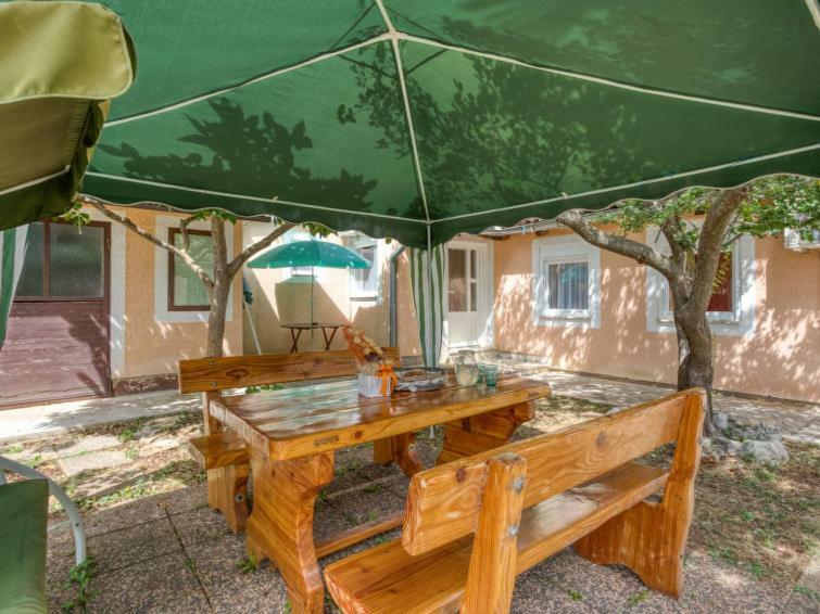 Apartments Folo Tar-Vabriga Екстер'єр фото