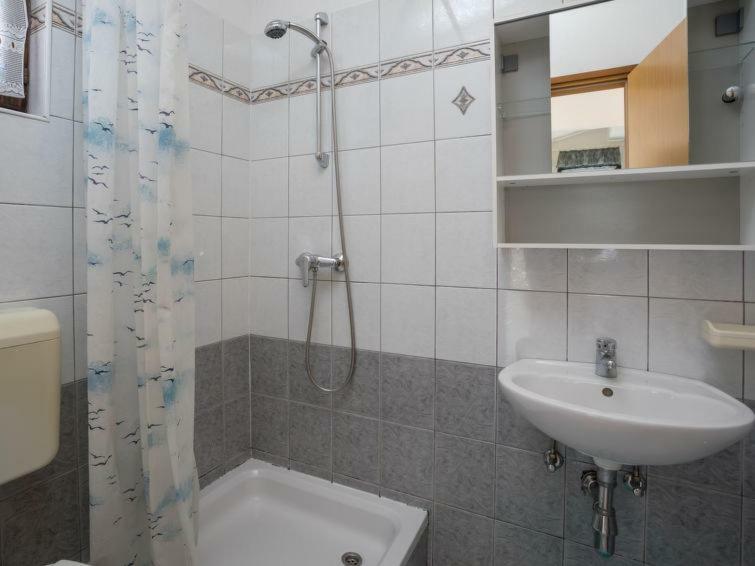 Apartments Folo Tar-Vabriga Екстер'єр фото